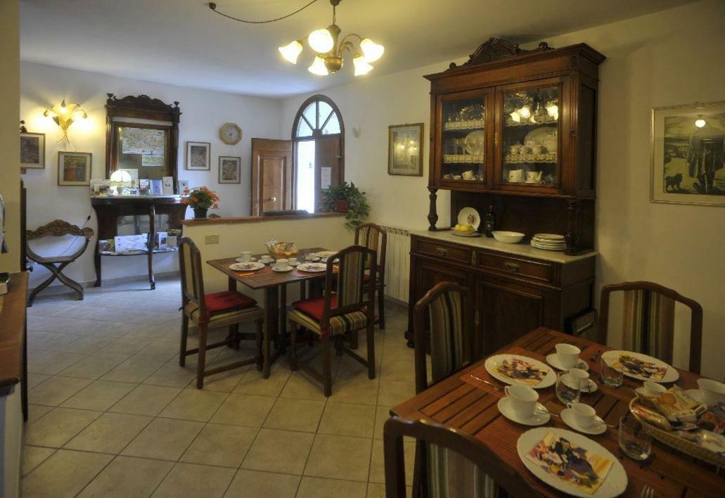 Alfieri Bed & Breakfast Pisa Exteriör bild